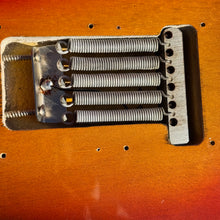 Load image into Gallery viewer, 1970 Fender Stratocaster