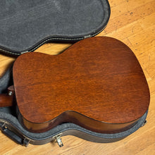 Load image into Gallery viewer, 1966 Martin 000-18