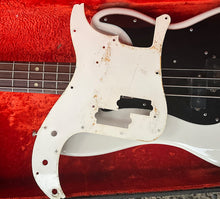 Load image into Gallery viewer, 1966 Fender Precision Bass