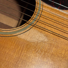 Load image into Gallery viewer, 1966 Martin 000-18