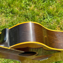 Load image into Gallery viewer, 1969 Gibson SJN Southern Jumbo
