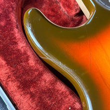 Load image into Gallery viewer, 1980 Fender Stratocaster 