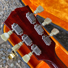 Load image into Gallery viewer, 1967 Gibson ES-330