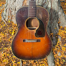 Load image into Gallery viewer, 1946 Gibson LG-2 Script Logo