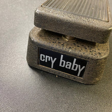 Load image into Gallery viewer, 1960s Vox Crybaby Wah Model 95-910511 Italy Thomas Organ