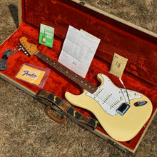 Load image into Gallery viewer, 1982 Fender Fullerton ’62 Reissue Stratocaster - Vintage White