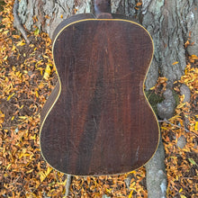 Load image into Gallery viewer, 1946 Gibson LG-2 Script Logo