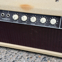 Load image into Gallery viewer, 1961 Fender Showman
