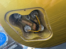 Load image into Gallery viewer, 1952 Gibson Les Paul Standard - 1959-1960 Factory Appointments 5-latch Lifton Case Burst