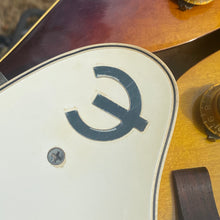Load image into Gallery viewer, 1962 Epiphone Sorrento