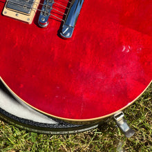 Load image into Gallery viewer, 2011 Gibson Les Paul Standard - Cherry Red