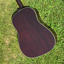 Load image into Gallery viewer, 2004 Gibson J-45