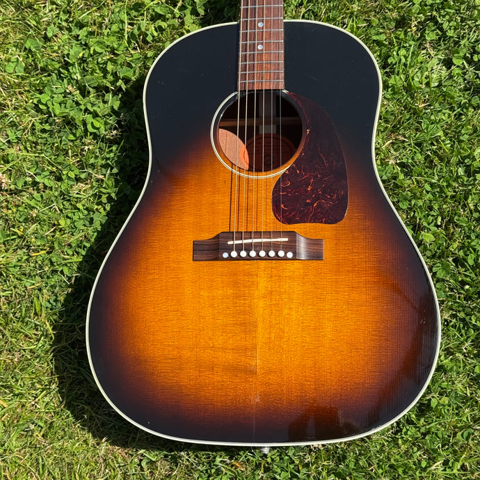 2004 Gibson J-45