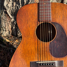 Load image into Gallery viewer, 1950 Martin 00-17