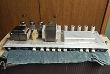 Load image into Gallery viewer, 1961 Fender Showman