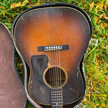 Load image into Gallery viewer, 1946 Gibson LG-2 Script Logo