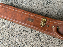 Load image into Gallery viewer, 1952 Gibson Les Paul Standard - 1959-1960 Factory Appointments 5-latch Lifton Case Burst