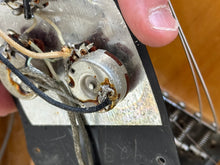 Load image into Gallery viewer, 1976 Fender Telecaster Custom