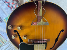 Load image into Gallery viewer, 1963 Gibson ES-175