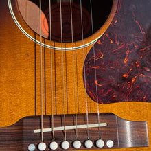 Load image into Gallery viewer, 2004 Gibson J-45