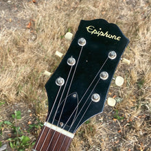 Load image into Gallery viewer, 1962 Epiphone Sorrento