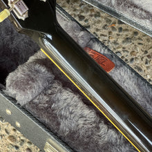 Load image into Gallery viewer, 2002 Gibson Les Paul Standard