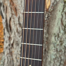 Load image into Gallery viewer, 1950 Martin 00-17