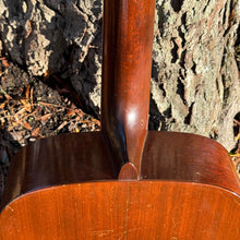 Load image into Gallery viewer, 1950 Martin 00-17