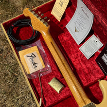 Load image into Gallery viewer, 1995 Fender Custom Shop Relic Cunetto Stratocaster Mary Kaye