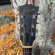 Load image into Gallery viewer, 1946 Gibson LG-2 Script Logo
