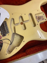 Load image into Gallery viewer, 1982 Fender Fullerton ’62 Reissue Stratocaster - Vintage White