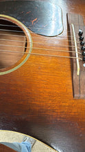 Load image into Gallery viewer, 1942 Gibson J-45