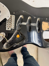 Load image into Gallery viewer, Fender ‘62 Reissue Fullerton Stratocaster 1984 - Black