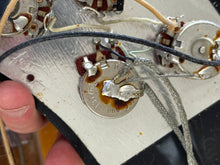 Load image into Gallery viewer, 1976 Fender Telecaster Custom