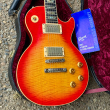 Load image into Gallery viewer, 1999 Gibson Les Paul Elegant - Sunburst ‘59 Flame Custom Shop