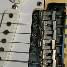 Load image into Gallery viewer, 1982 Fender Fullerton ’62 Reissue Stratocaster - Vintage White