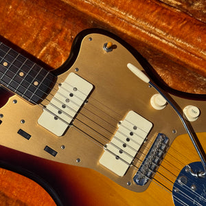 1959 Fender Jazzmaster - Gold Guard
