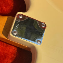 Load image into Gallery viewer, 1982 Fender Fullerton ’62 Reissue Stratocaster - Vintage White